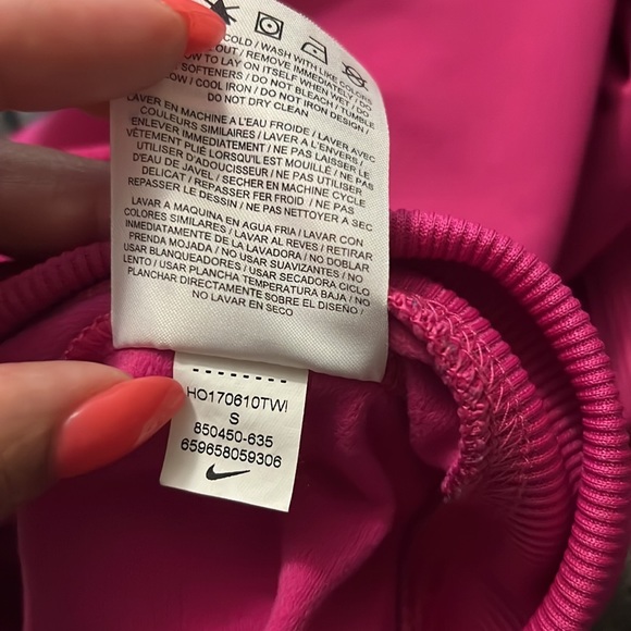 Nike sportwear light jacket - Picture 9 of 9